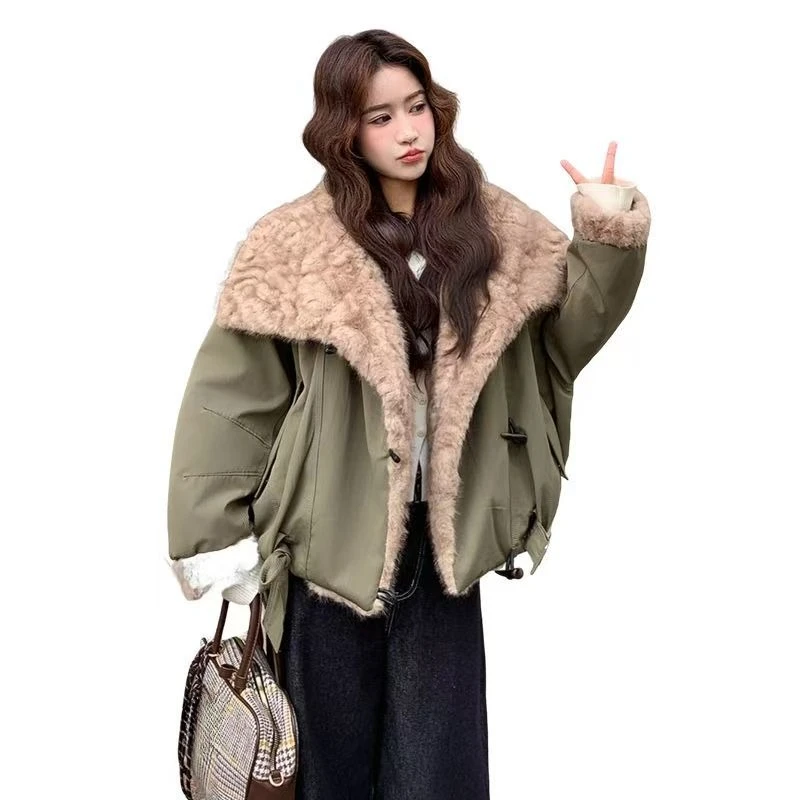 Korean Tooling Wind Lapel Pie To Overcome Women's Winter Loose Thickened Lamb Wool Jacket Fashionable Temperament Cotton Clothes