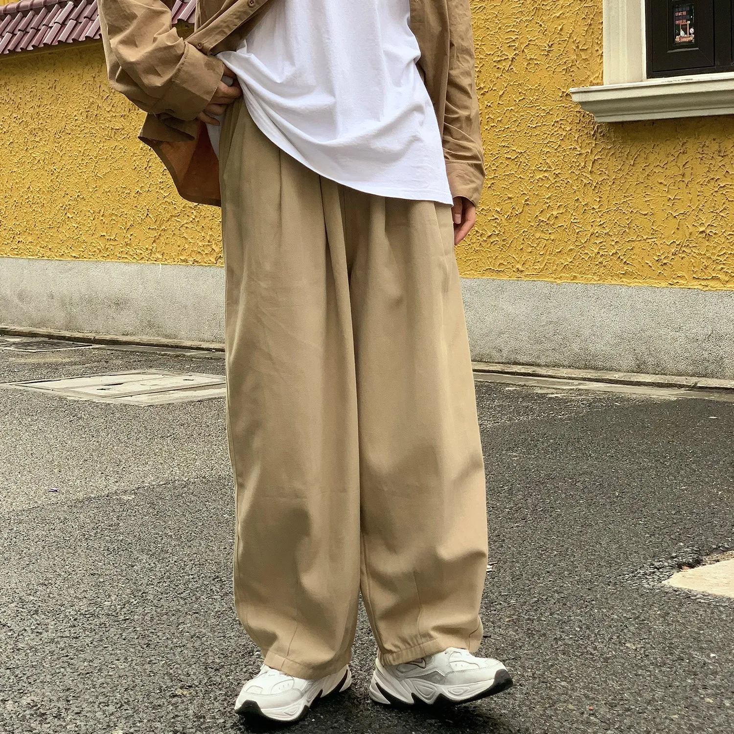 

Новинка 2024, хлопковые свободные брюки TRSYPHXM с широкими штанинами, уличная ретро одежда для работы, повседневные белые брюки, мужской стиль