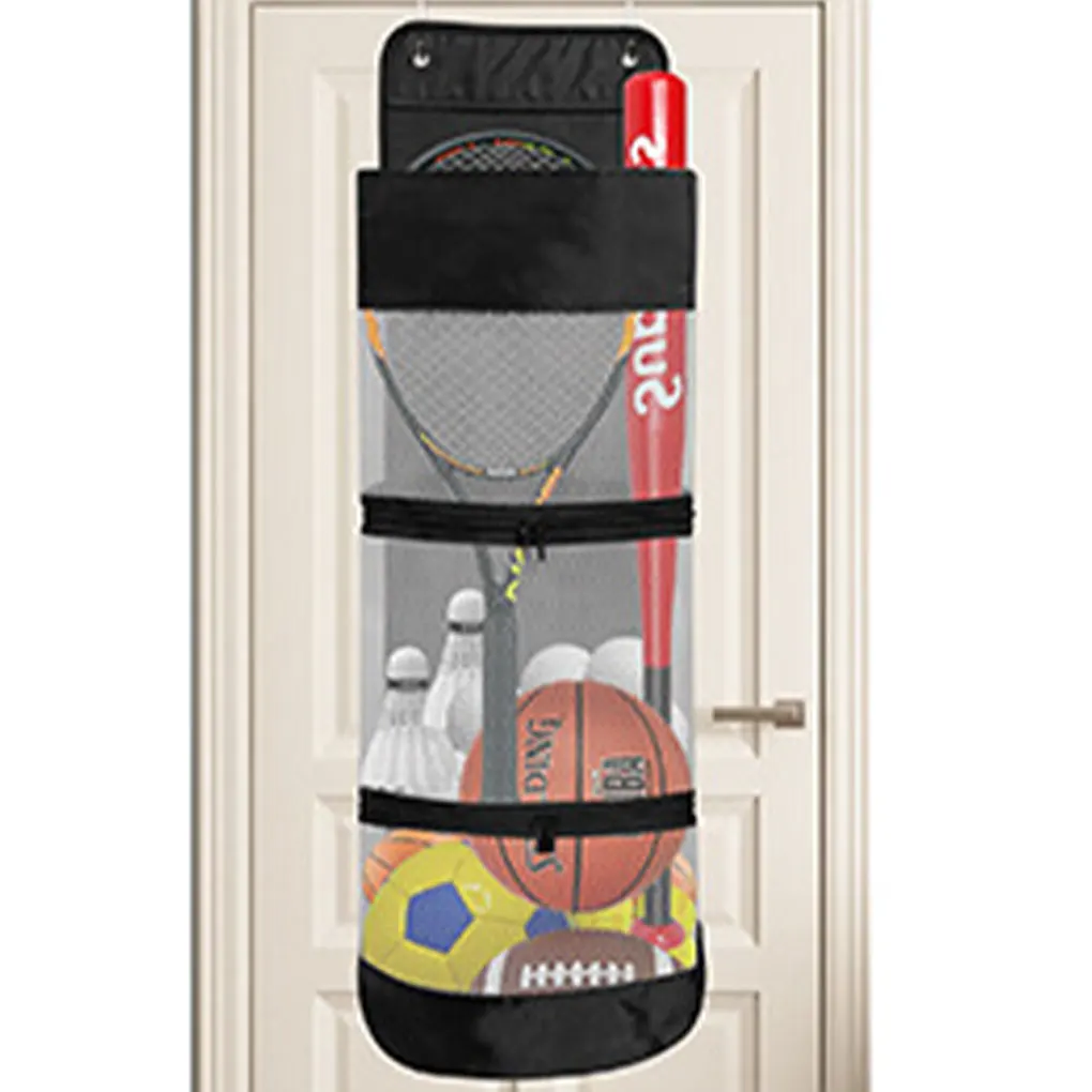 Hängende Basketballtasche zum Aufbewahren von Bällen. Sparen Sie Platz im Raum, die in der Spielzeugaufbewahrung ermöglichen