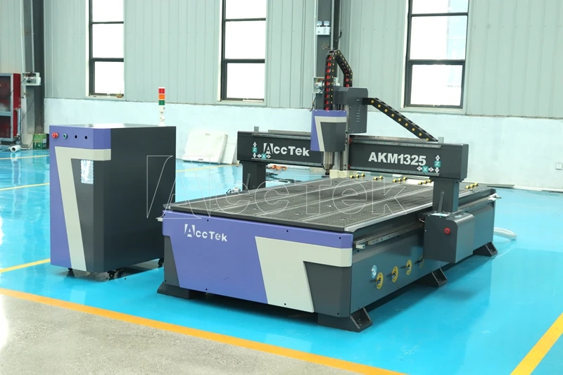 

Economical Price 3.5kw Spindle HQD MDF Cutting Machine Wood CNC Router AKM1325 Hot Sale in Europe