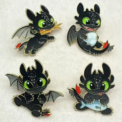 4pcs Cute Cartoon Animal Enamel Pin Movie Brooch Funny Lapel Pin for Backpacks Clothing Gift Jackets Decoration