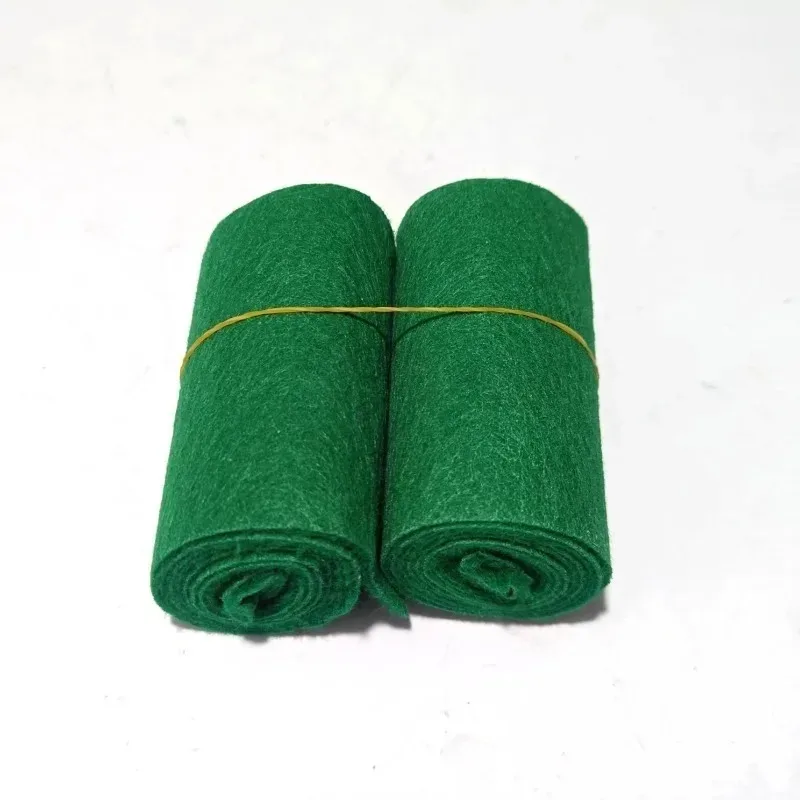 بكرة خطية محمولة باليد مع أرجوحة لملعب المدارس الممتعة في الفناء الخلفي