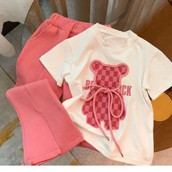 Conjunto de ropa de verano para niños y niñas, camiseta de oso a cuadros de dibujos animados y pantalones acampanados, chándal de moda con cordón de bloque de Color, 2 piezas