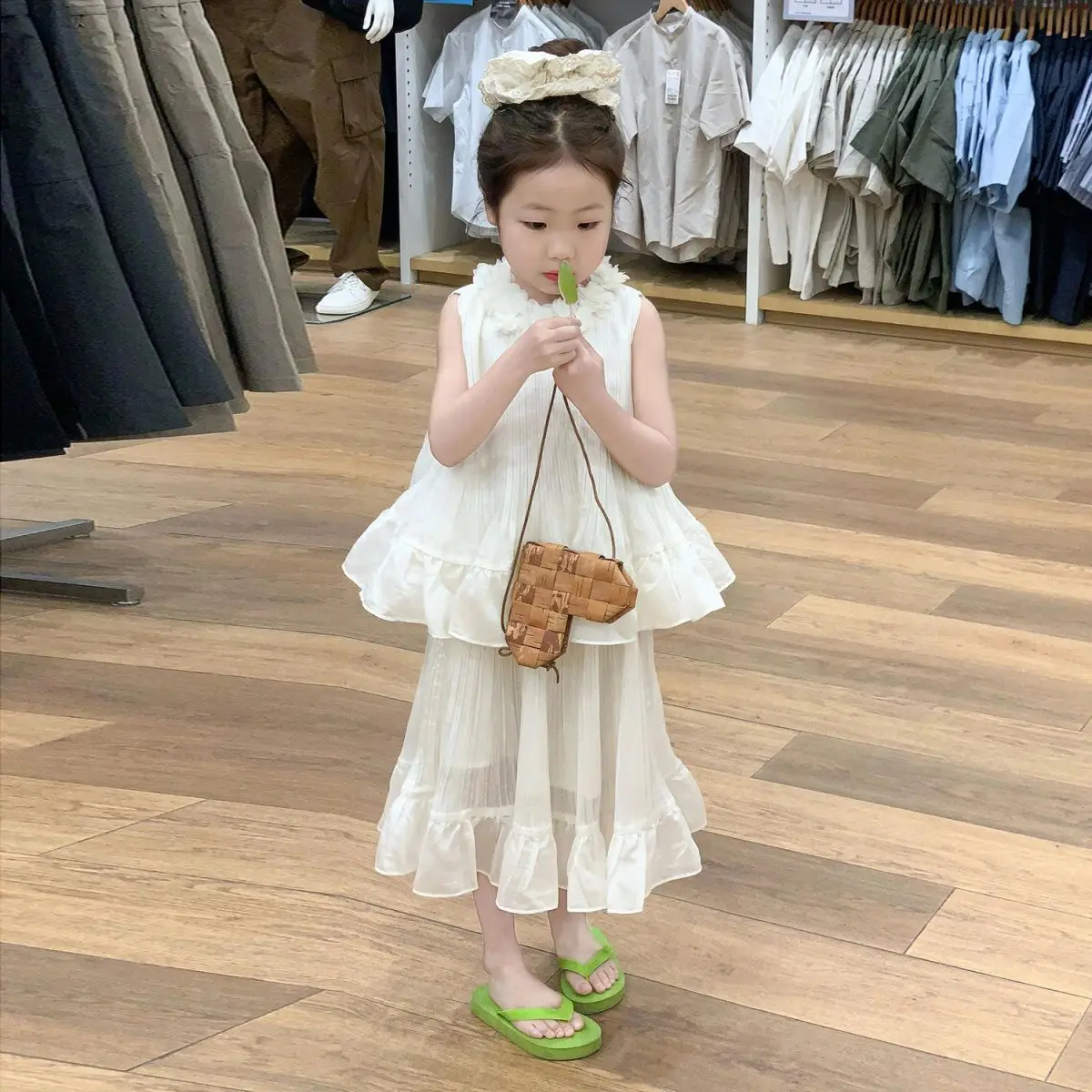 

Girls Set Summer Outfit White Petal Collar Doll Shirt And Half Skirt 2-Piece Set New Children's Clothing Ensemble