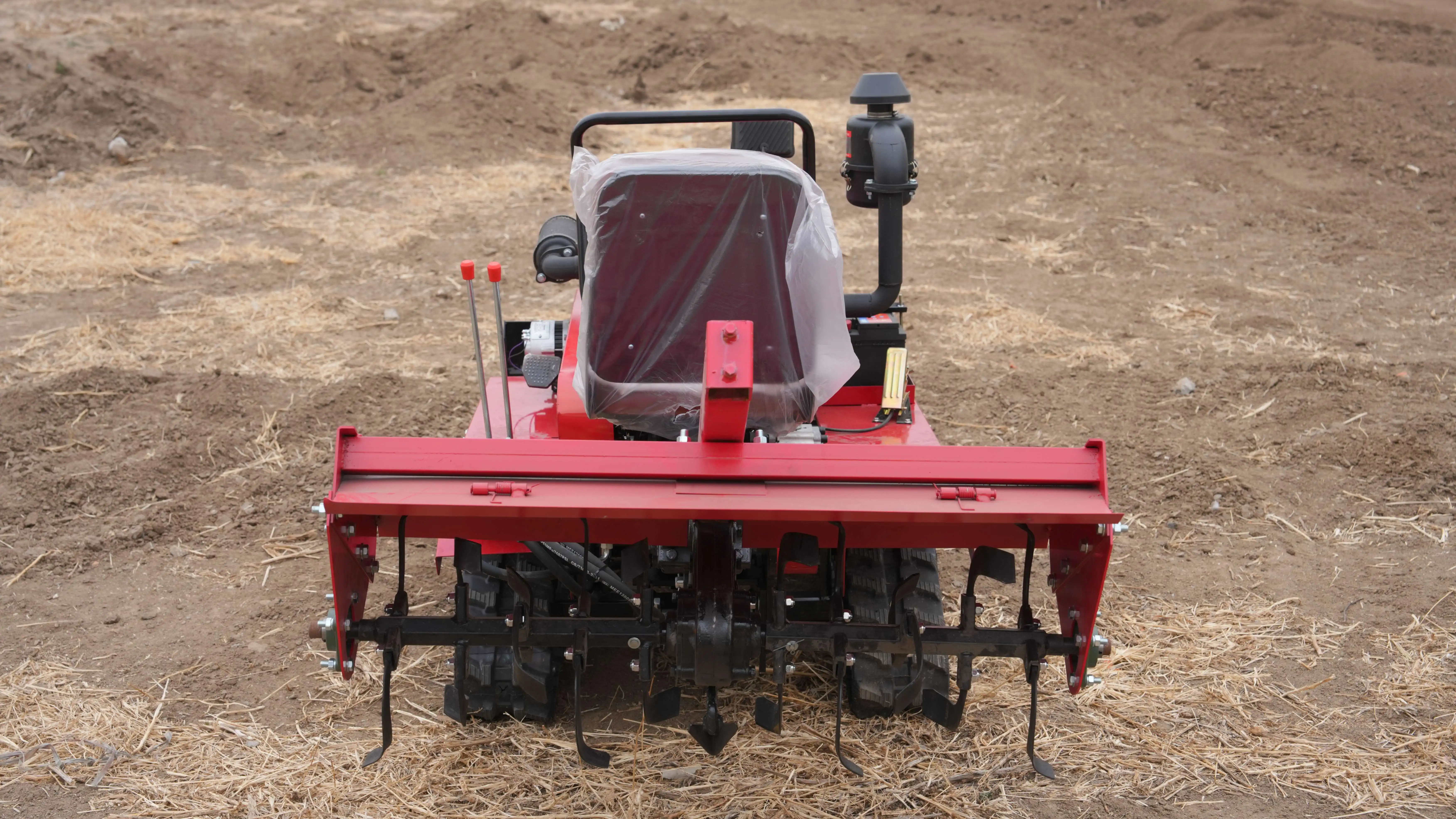 Coltivatore rotativo agricolo da 80 cavalli Nuovo trattore cingolato per terreni arabi Componente motore centrale a lunga durata