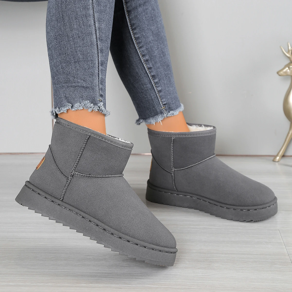 Damen-Schneestiefel im neuen Stil, dicke Sohle, mit Fleece gefüttert, kurze Stiefel, kältebeständige Stiefel, rutschfeste Winterschuhe, warme Schneeschuhe aus Baumwolle – Detail 12