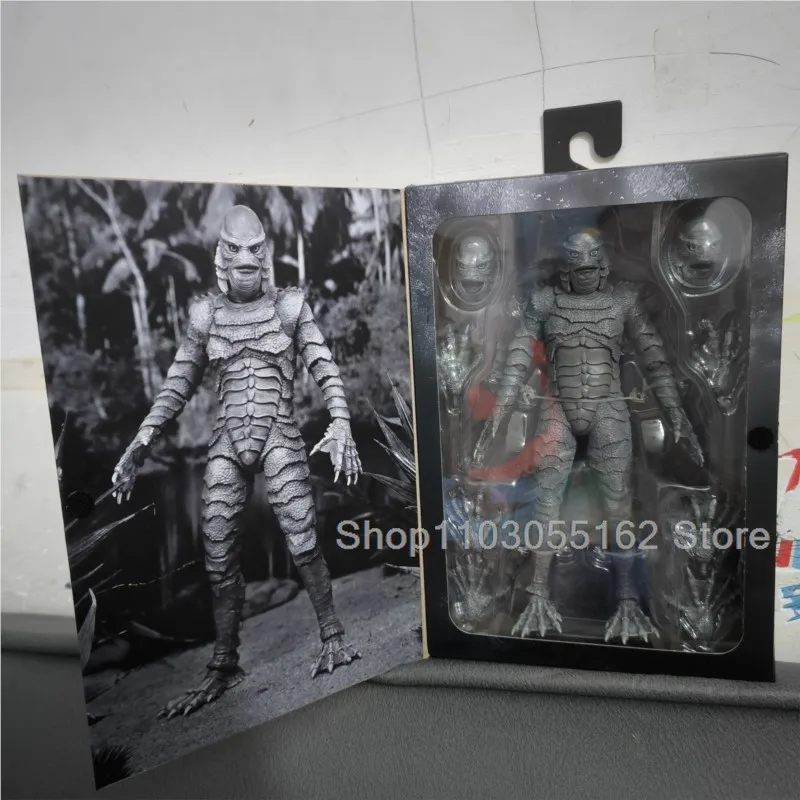 NECA Universal Monster Fish Man Black laguna Creature Action Figure Collection modello NECA Toys regalo di compleanno