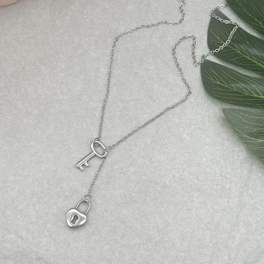 Key to My Heart Lock and Key Lariat Necklace Stainless Steel Dainty Love Padlock Key Y Necklace Valentine Necklace Gift for Her