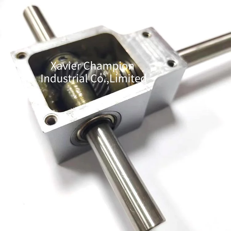 

90 Degree Reverse Angle for Spiral Bevel Gear Box Small Reduction Ratio 1:1 Shaft Diameter 8mm
