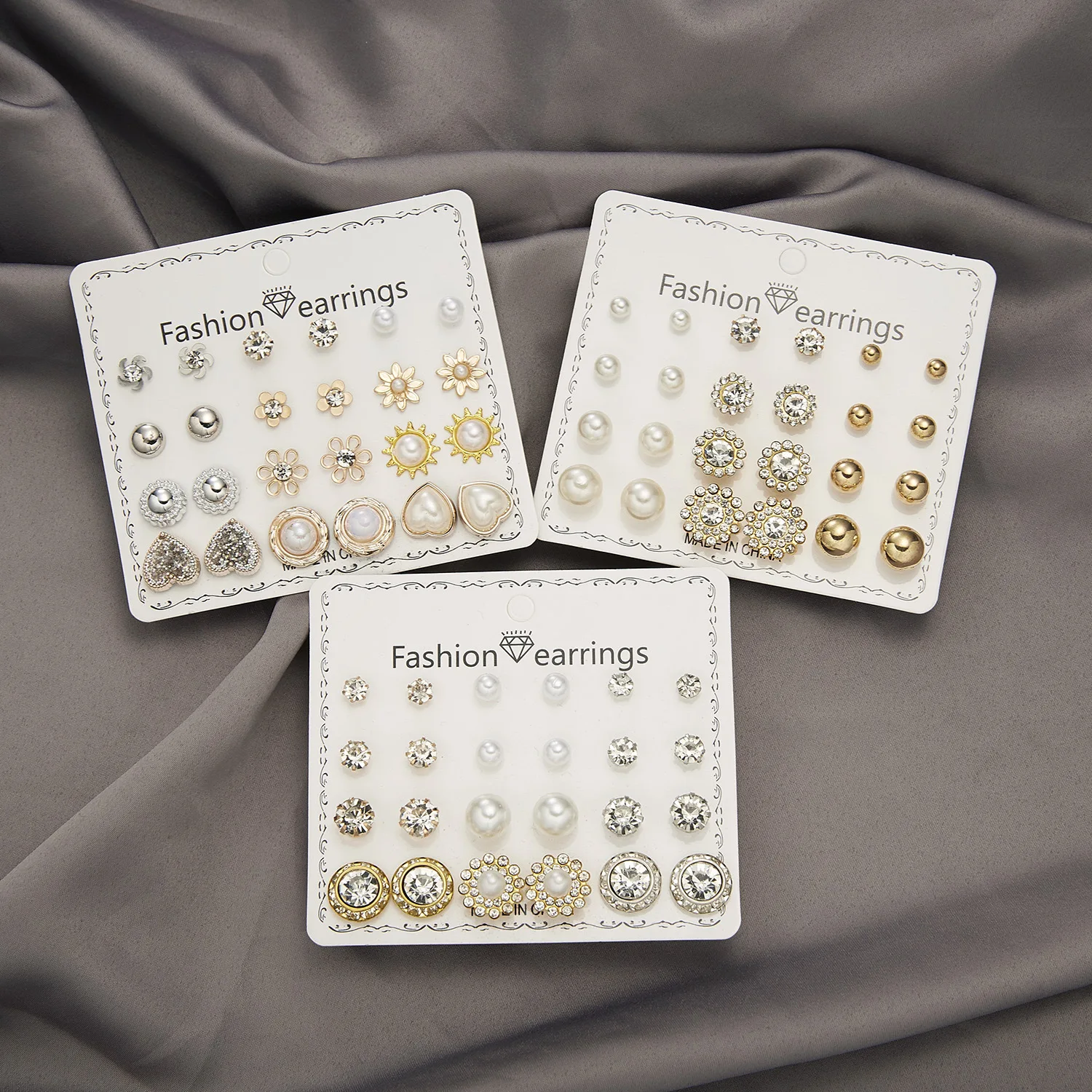 12 Pairs Combination Stud Earrings Set for Women Shiny Zircon Love Heart Flower Pearl Earring Girls Party Christmas Jewelry Gift