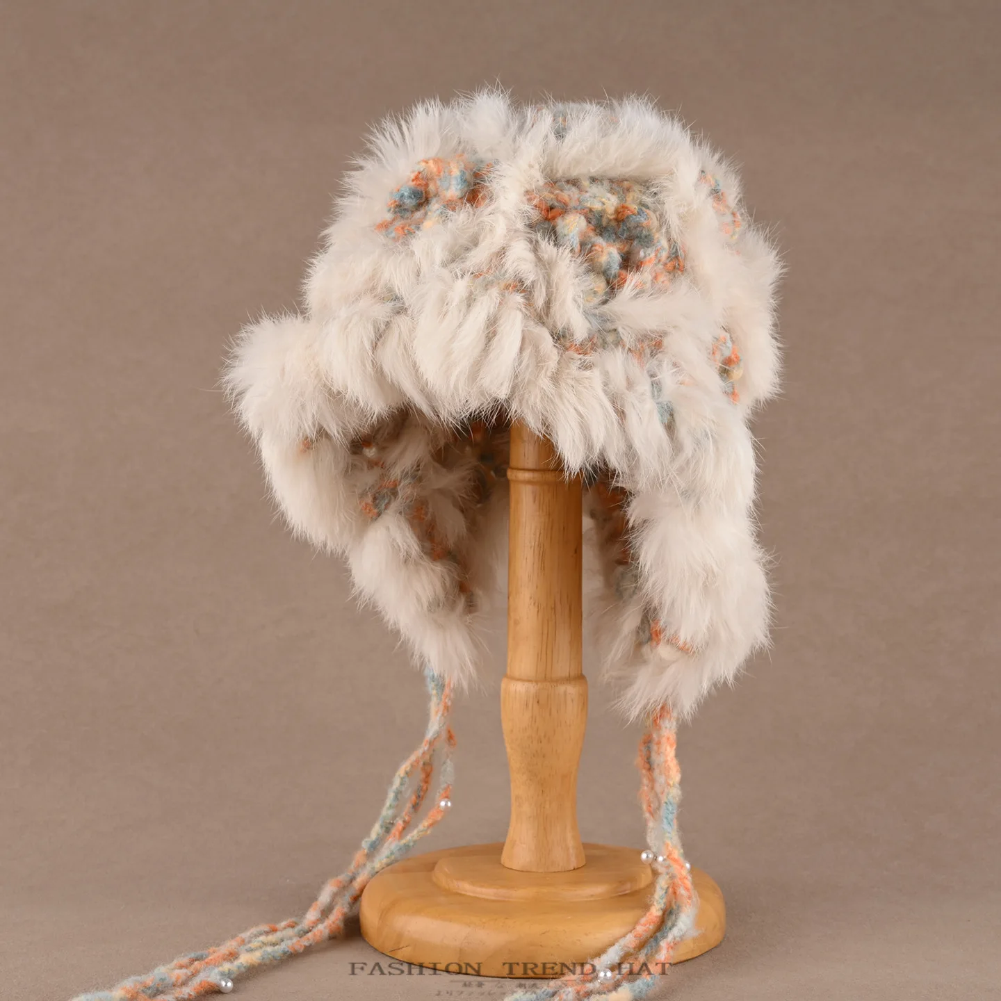 New Women pearl decoration Fur Hat Winter Handmade Natural prevent Fox Fur Cap Russian Female Personality Fringed Straps Hats