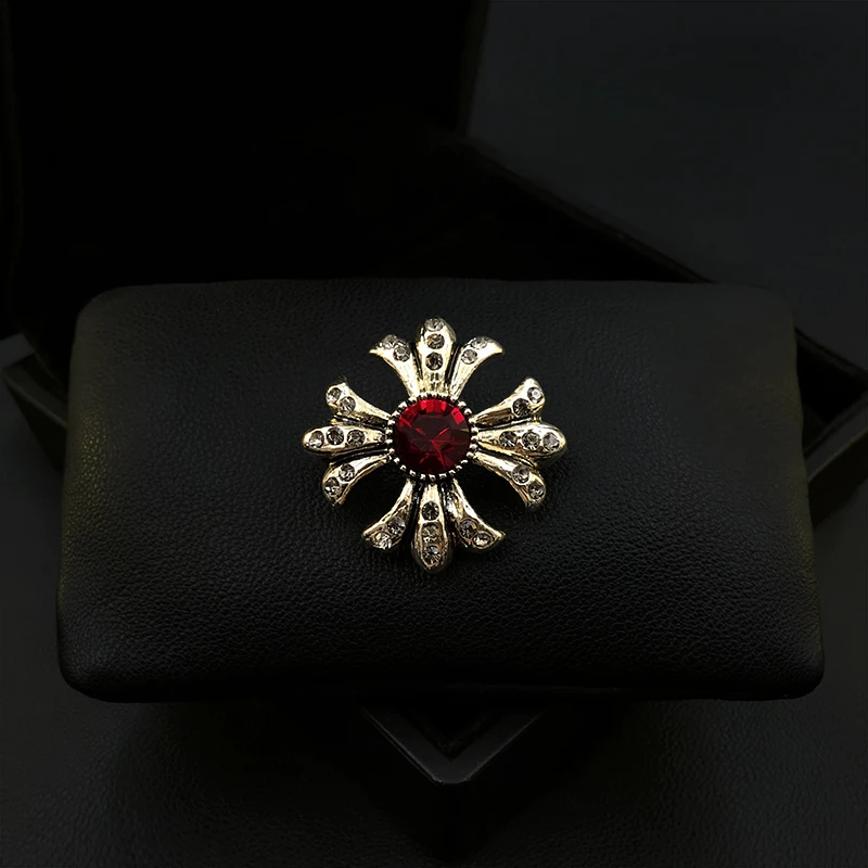 1917 French Retro Flower Brooch Women Exquisite High-End Court Cross Corsage Suit Coat Accessories Men Badge Jewelry Collar Pin