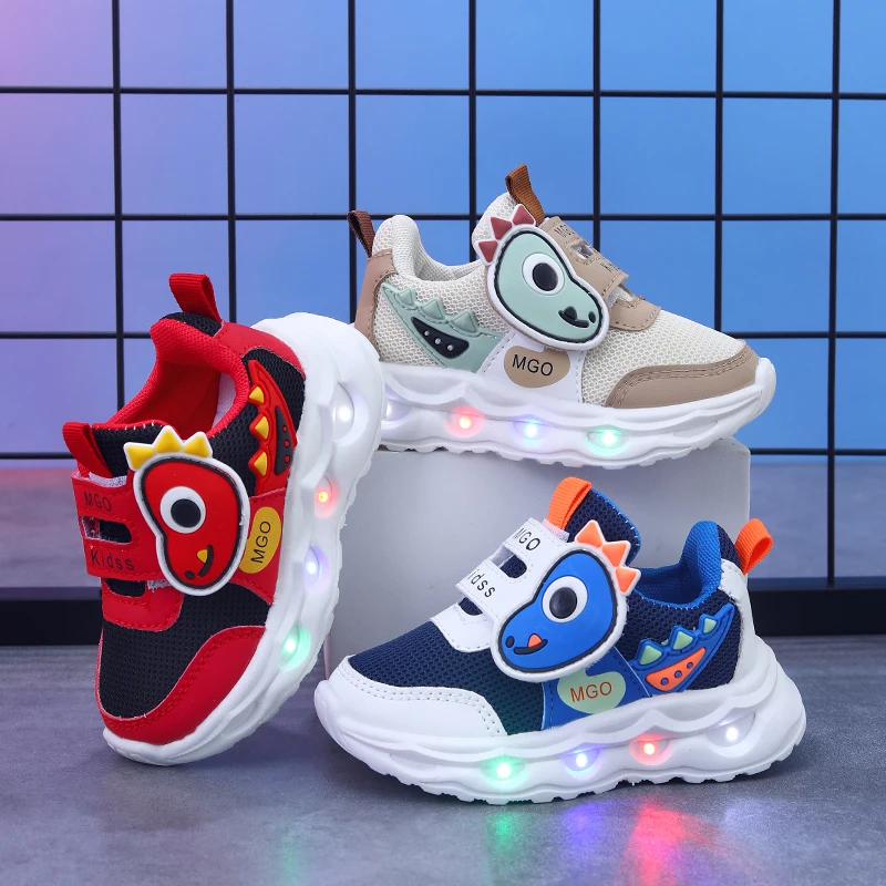 Mgo Kidss New Spring and Autumn Light-Up Shoes, Dinosaur Velcro Shoes for Ages 1-6, Light-Up Sneakers, Casual Shoes, Glowing Shoes, Light-Up Sneakers, Student Flashing Shoes, Cute Dinosaur Cartoon Sneakers for Children