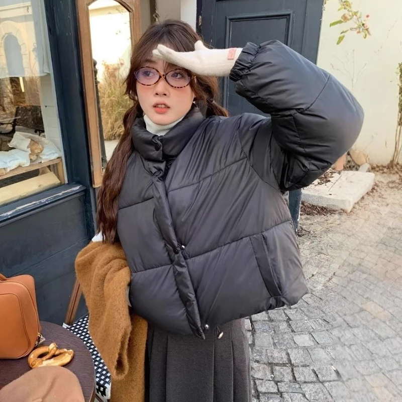 Round Neck Short Bread Cotton Jacket Women's 2025 Bread Cotton Jacket Thick Stand-up Collar Cotton Jacket in Winter Is Cute
