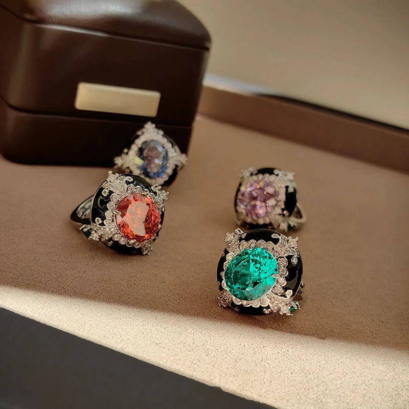 Vintage Finger Jewelry Multiple Colored Zircon Rings French Retro Black Antique Ring for Women Party Accessories KOFSAC