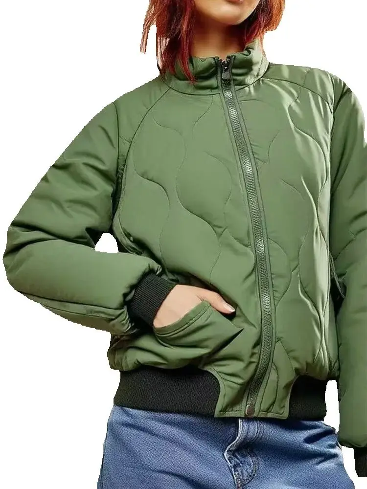 

2025 зимние женские теплые свободные лоскутные зеленые летные куртки-бомберы в стиле ретро, женские уличные толстые парки большого размера с подкладкой