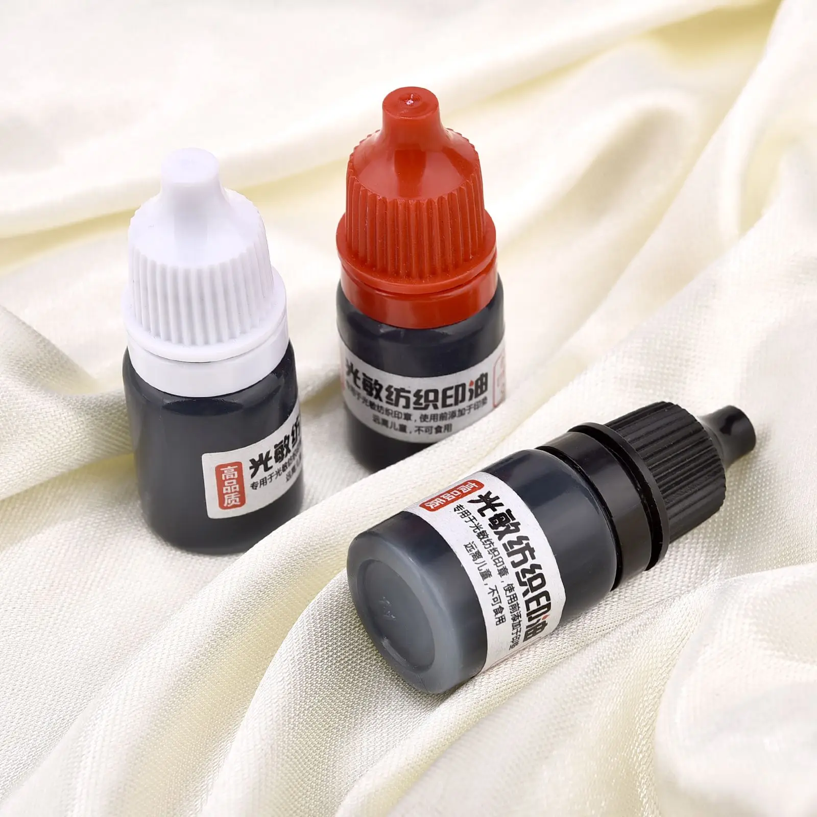 10ml DIY Fabric Textile Seal Stamp Printing Oil Refill Ink Photosensitive For Clothes Stamp Wood Metal Paper Glass Plastic ﻿