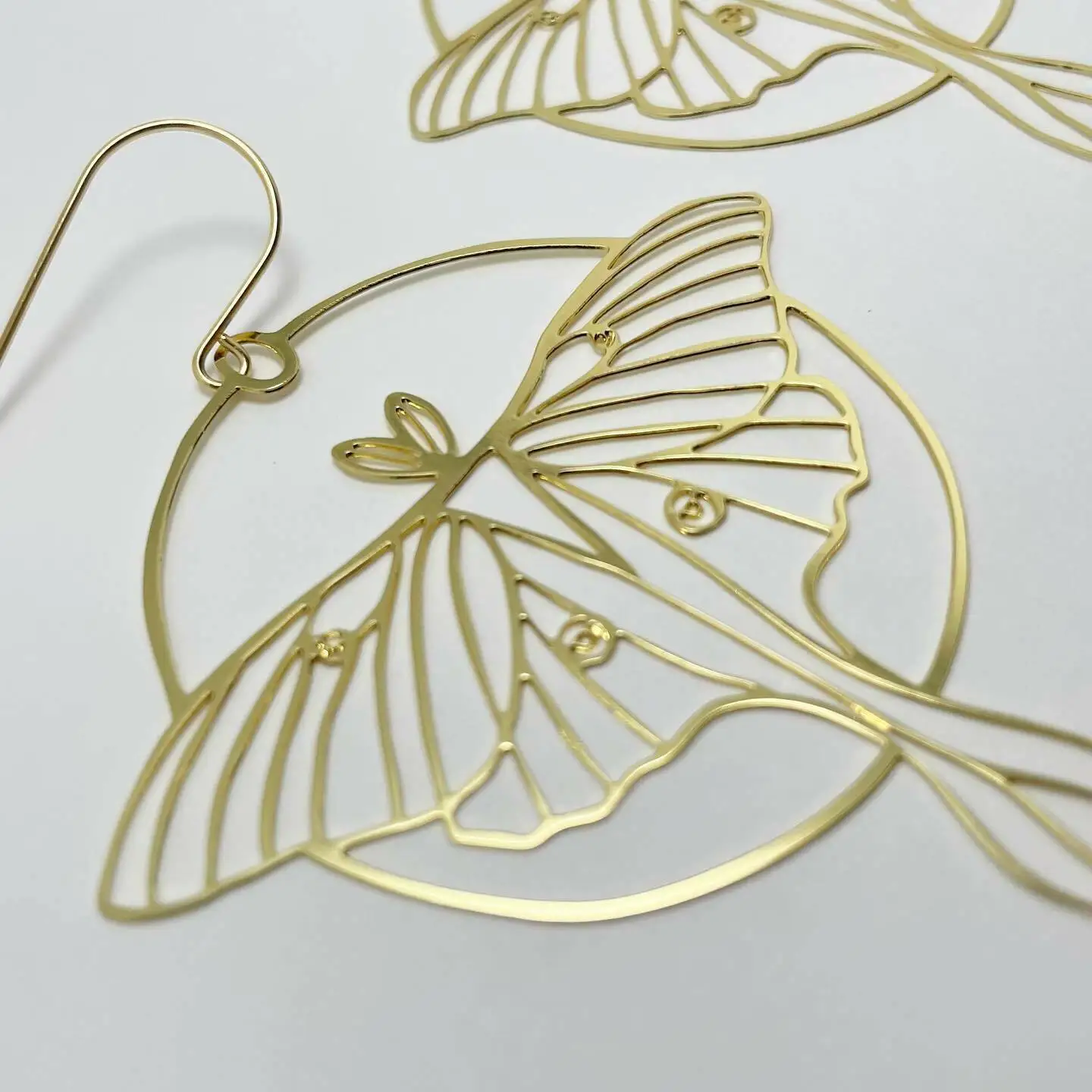 مجوهرات مفرغة مطلية بالذهب العثة أقراط مُزينة بحُلي للنساء موضة بوهيمية مجوهرات اكسسوارات هدية كبيرة دائرة العثة قلادة الأذن السنانير #2