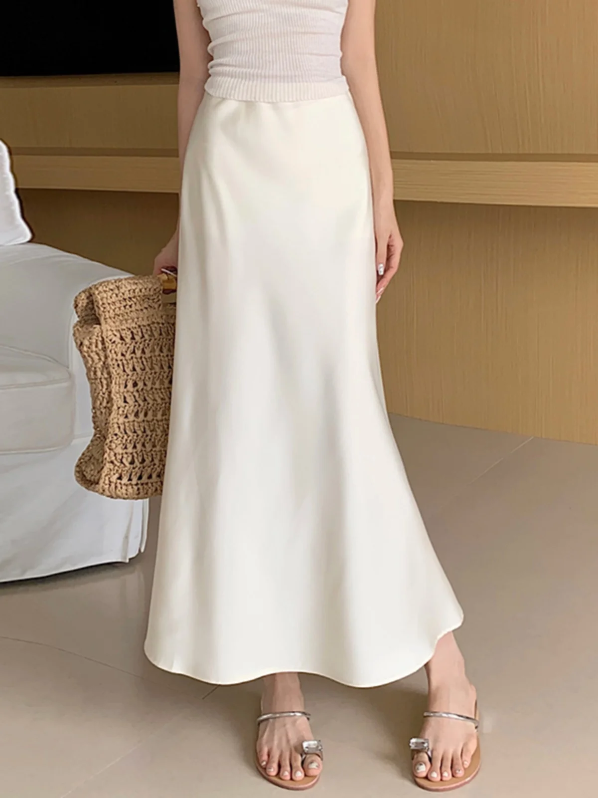 Autumn 2024 New High Waist Slimming French sle Retro Satin Sheath Fishtail Skirt Long dress Female Fashion