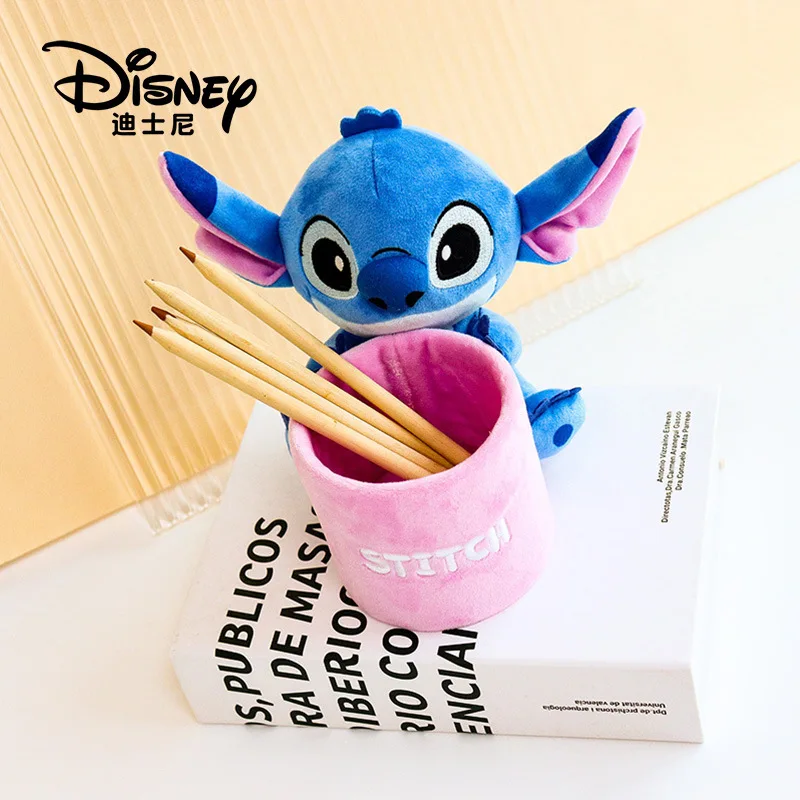 Imagem -03 - Disney Stitch Winnie Desktop Ornamentos Plush Doll Pen Holder Cute Makeup Brush Holder Students Stationery Storage Material Escolar