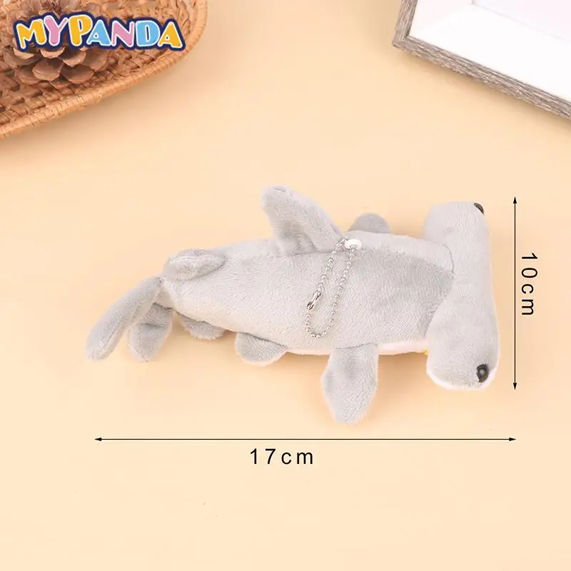 1pc zufällige 18cm niedlichen Plüsch Hammerkopf Hai Spielzeug weichen Stofftier Schlüssel anhänger für Geburtstags geschenke Puppe Geschenk für Kinder