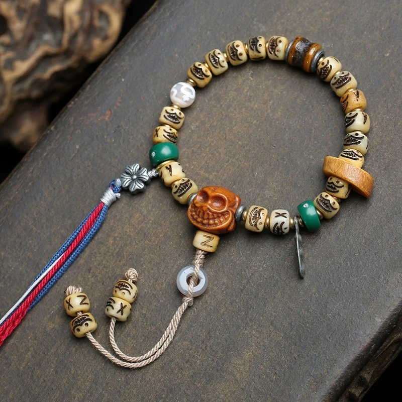 

Tibetan-style bone with skull pendant, vintage Buddhist beads, unisex bracelet