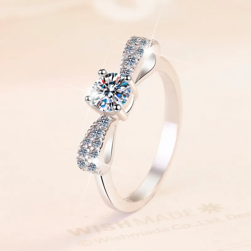 

Женское кольцо PT950 Platinum с бантом из муассанита диаметром 0,5 карата — изящное вневременное, стабильное основание, замененное блеск 0,5 карата