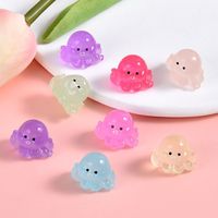 New Glow In The Dark Car Ornaments Micro Octopus Resin Octopus Figures Tank Diy Decoration