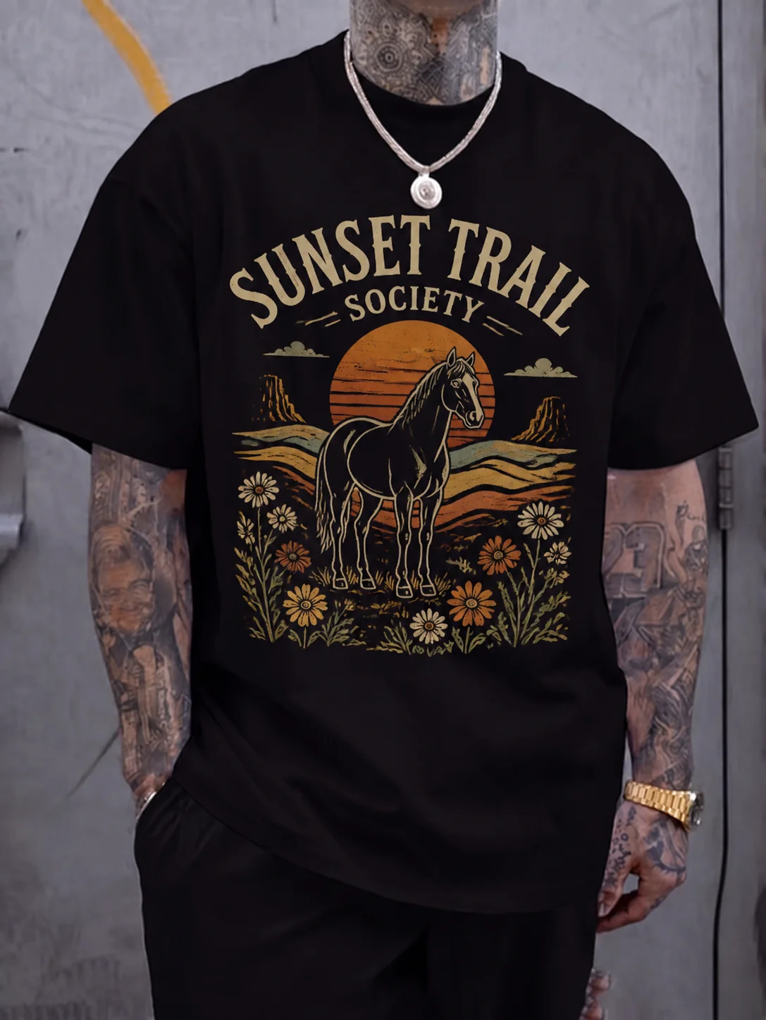 

Sunset Trail Horse Graphic Tee Vintage Western Sunset Horse Silhouette Floral Desert Scene Printed Tee Casual Wear Unisex Top