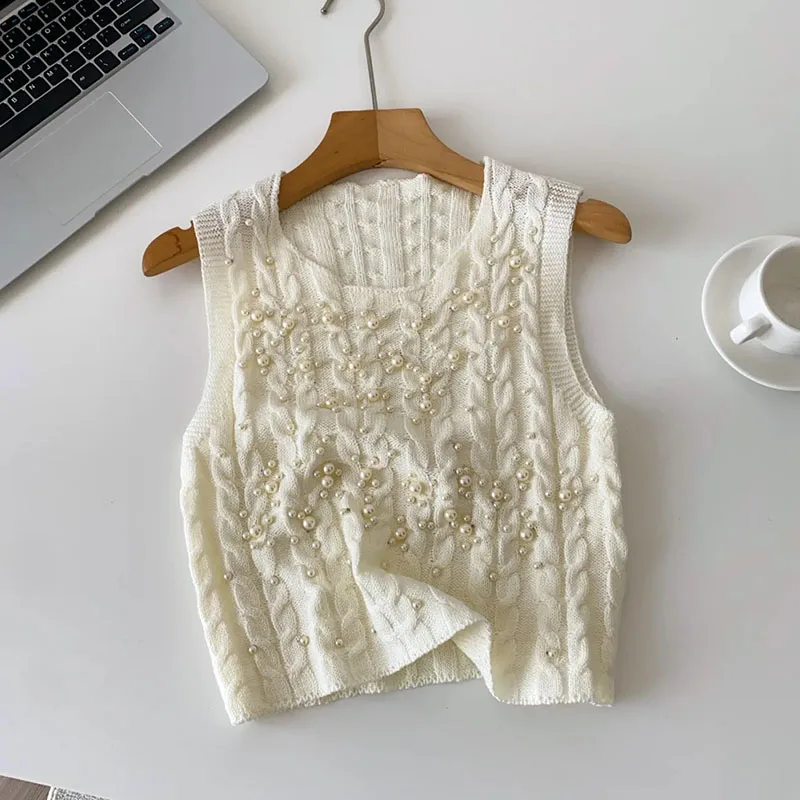 Female Pearl Beading Vest Designer-Inspired Sleeveless O Neck Sweater Tops Autumn Twist Drill Chic Knitting Pullovers