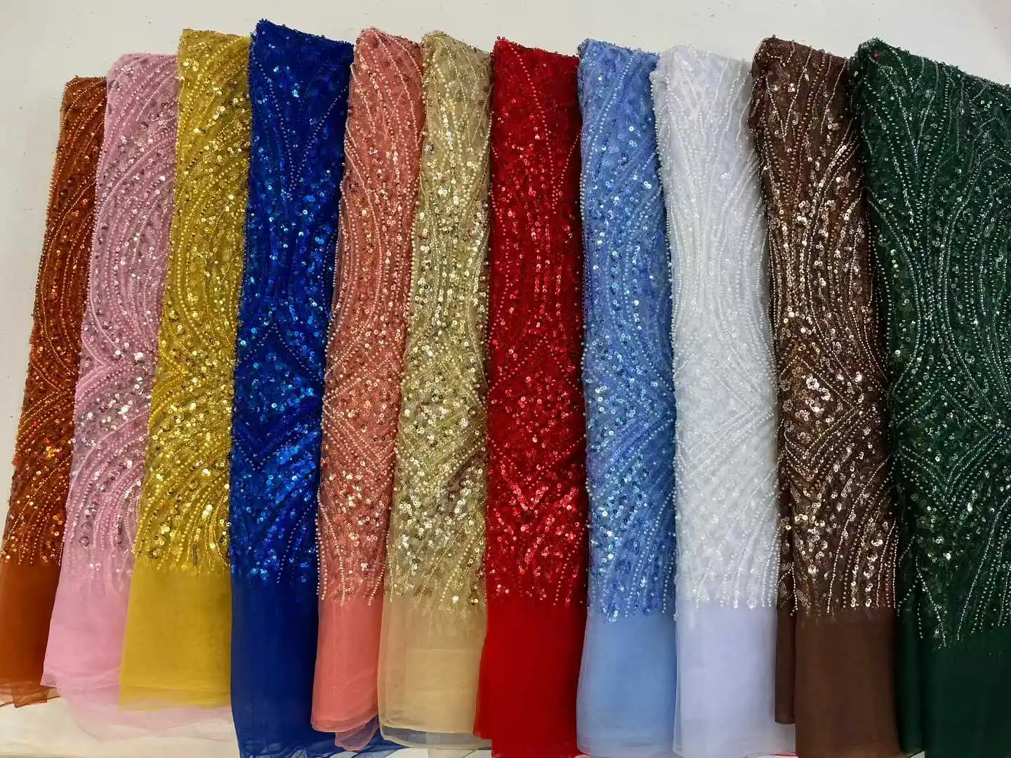 2025 African Peach Beaded Mesh Lace Fabric Embroidery Sequins French Tulle Lace for Nigerian Wedding Party Dress 5 Yards TP1458