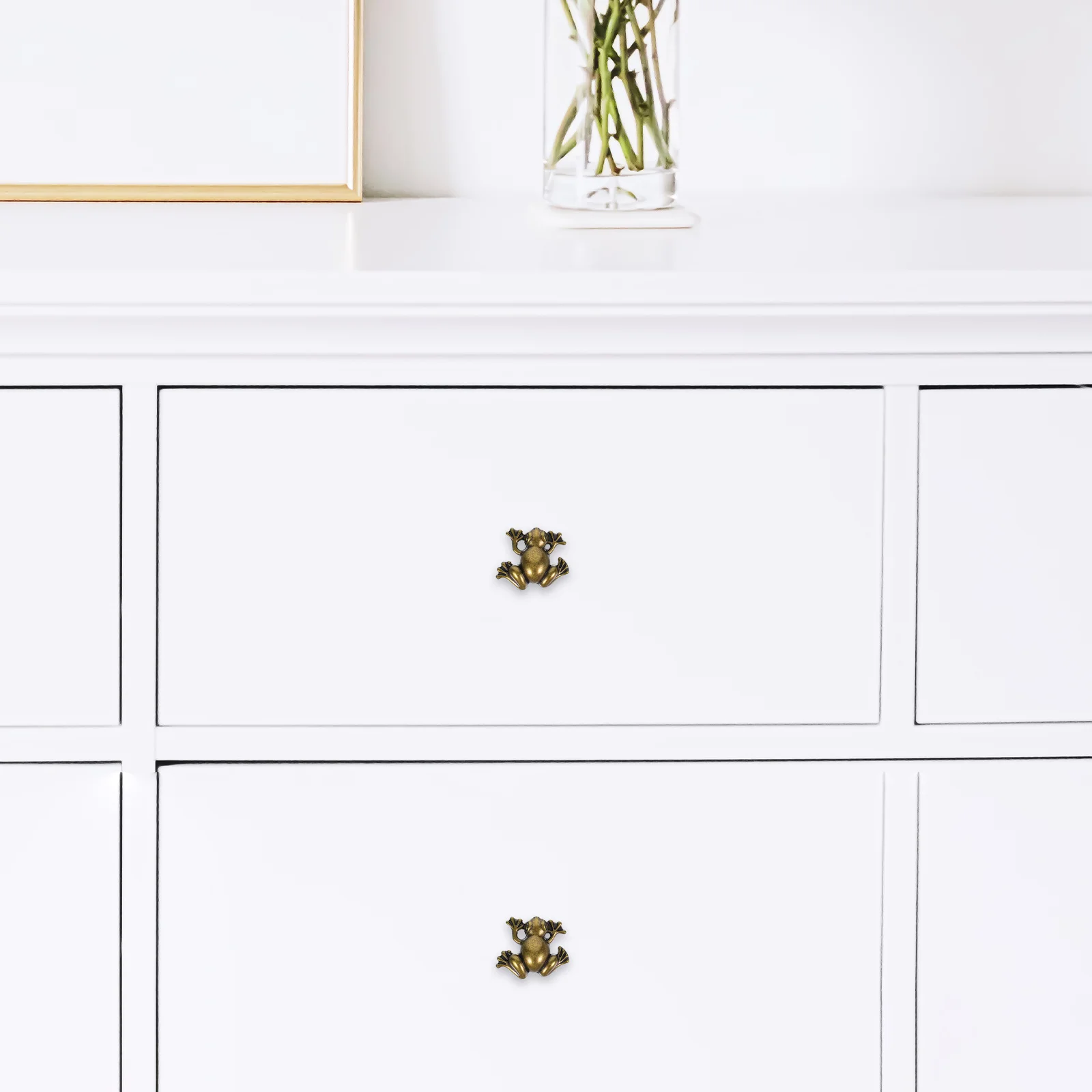 

Cute Frog Shaped Wardrobe Handle Cartoon Furniture Knob Drawer Pull Metal Replacement Accessory for Bedrooms Kitchens