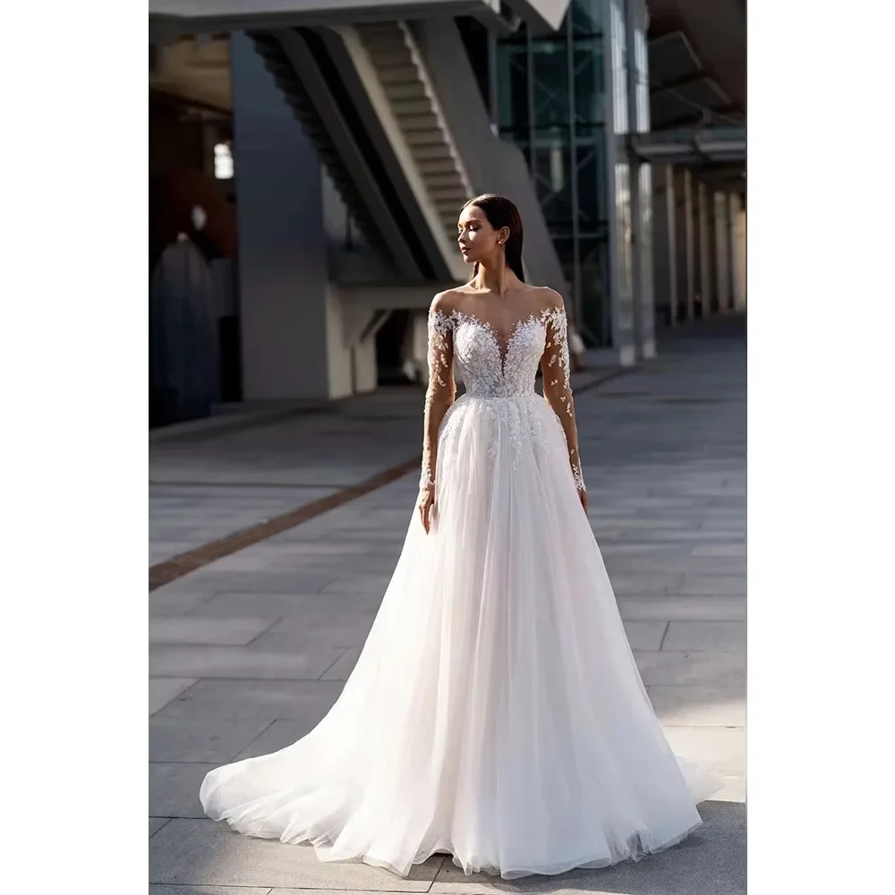 Customzied  Elegant Tulle Neck A Line Wedding Dress Sweetheart Lace Appliques Long Sleeves Bridal Gown Vestido De Novia 1