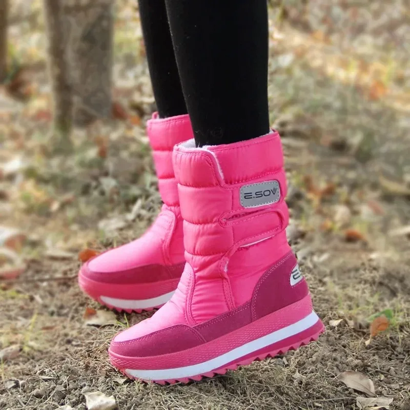 Snow Boots 2025 Brand Women Winter Boots Mother Shoes Antiskid Waterproof Flexible Women Fashion Casual Boots Plus Size 42
