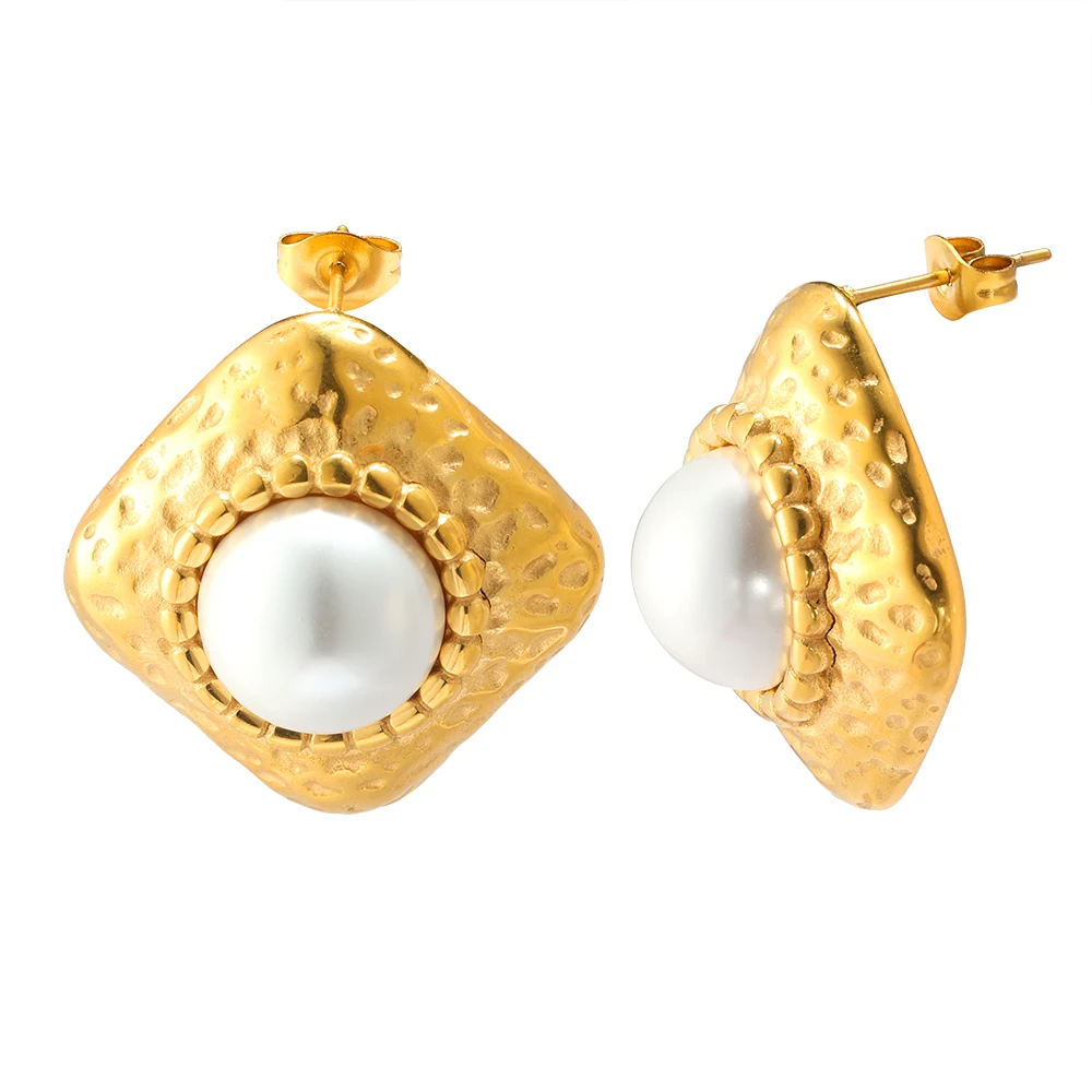 Square pearl stainless steel earrings with anti discoloration and low allergy properties, suitable for women's daily jewelry