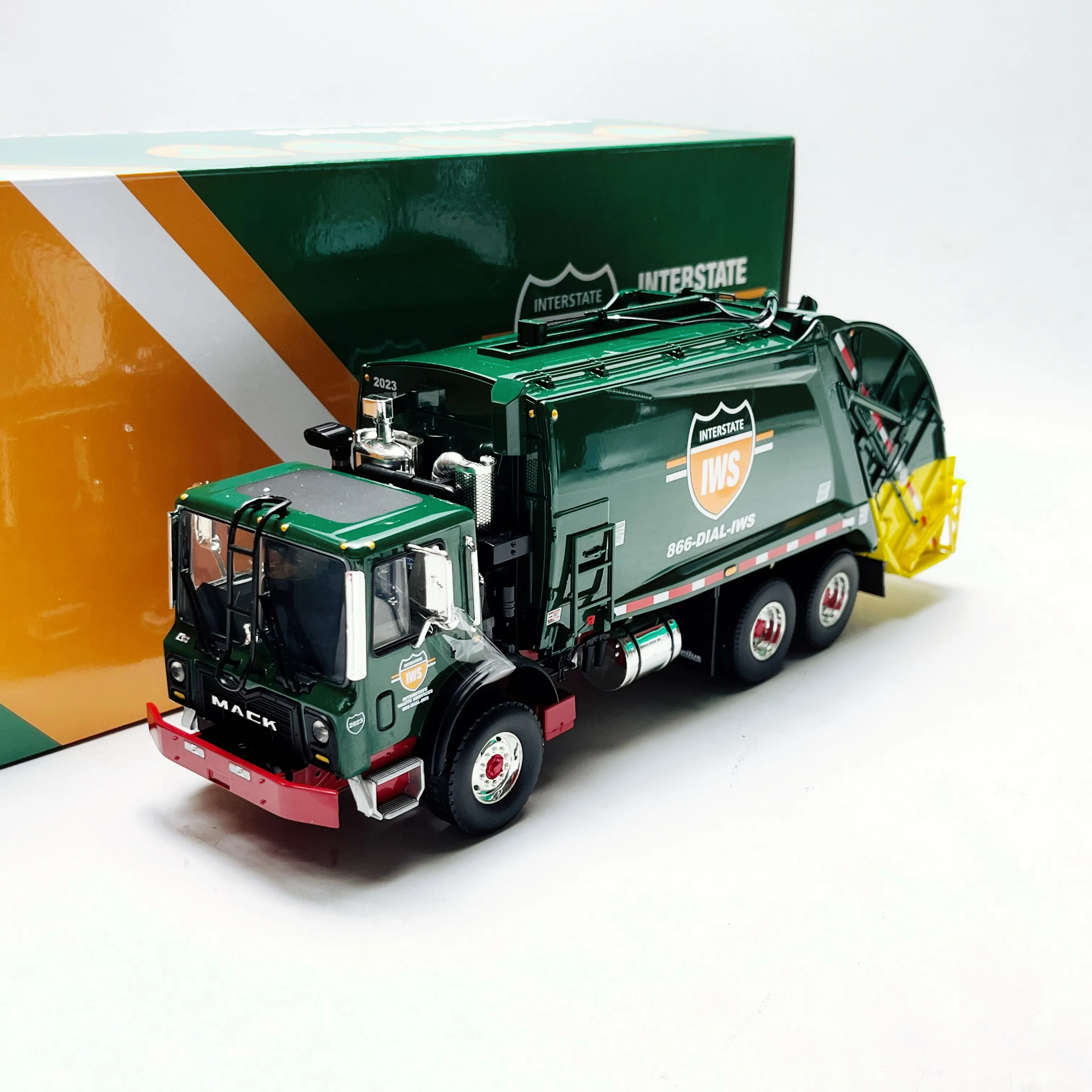 

Diecast First Gear 1/34 Scale 10-4317 Garbage Truck Alloy Car Model