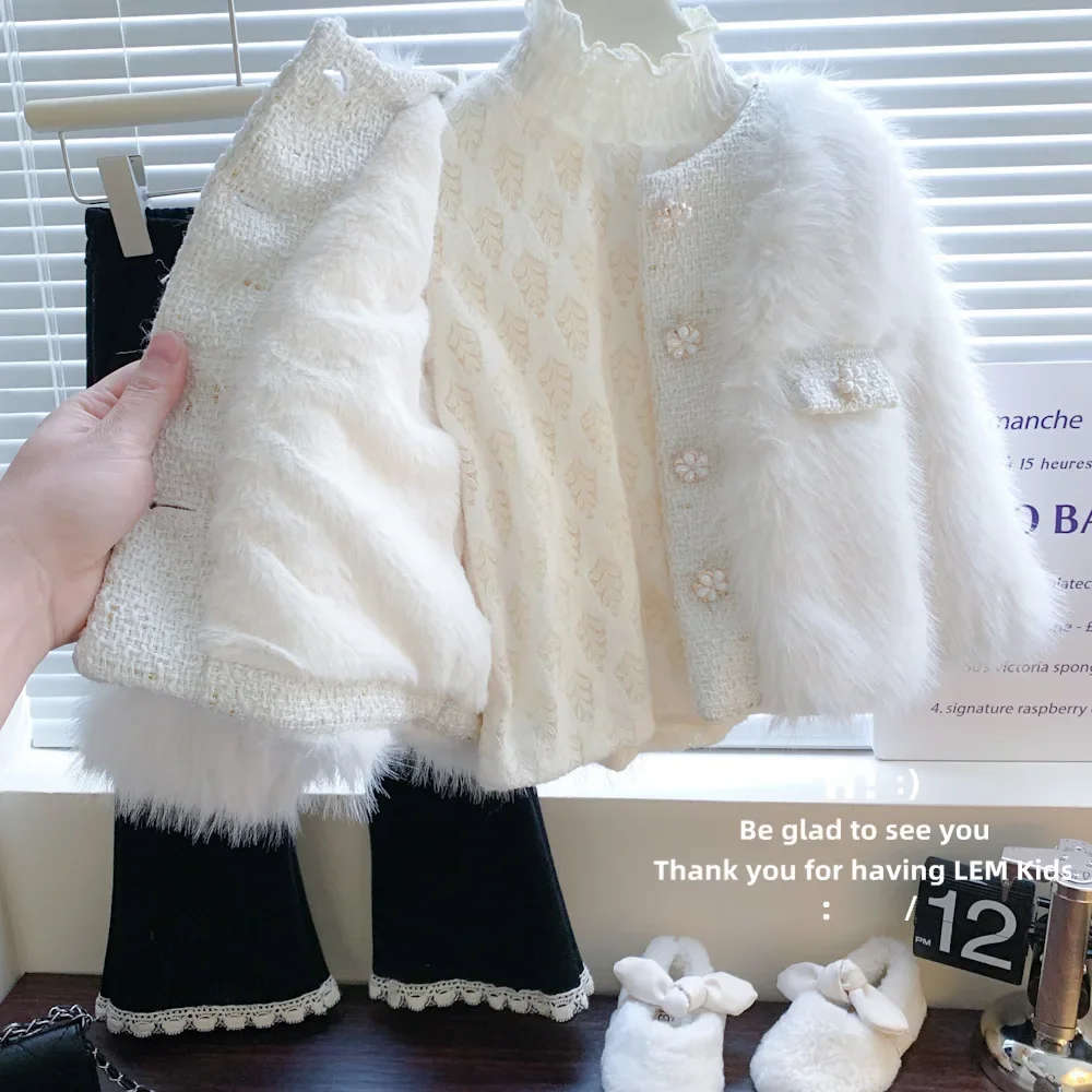 Korean version of girls 2023 winter new faux fur fur coat with versatile base coat for girls and babies, thickened top image 3
