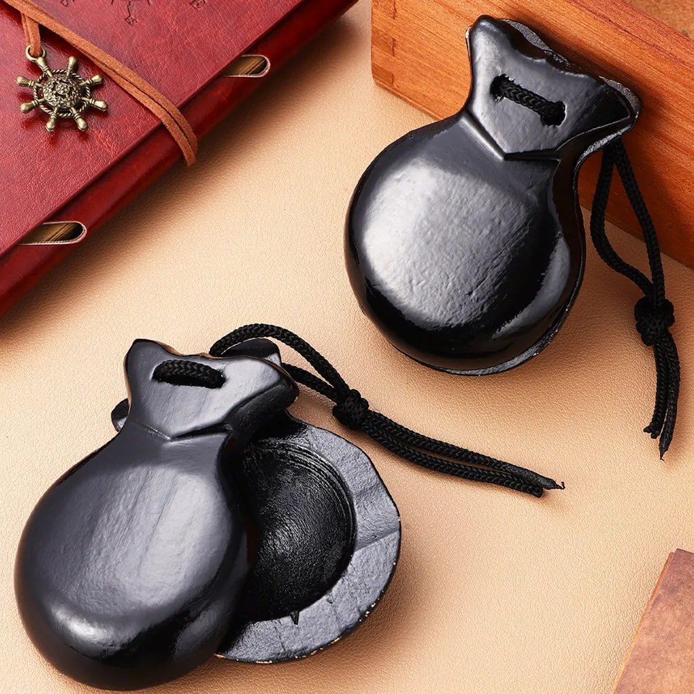 

2Pcs Spanish Castanets Wooden Unique Percussion Instruments for Performances Wood Finger Castanets Funny Music Party Favors