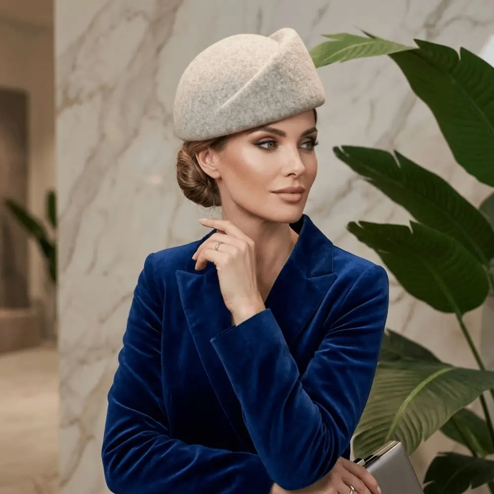 Elegant Wool Blend Pillbox Hat Brimless Teardrop Painter Beret Foldable Hepburn Silhouette Dinner Hat For Women