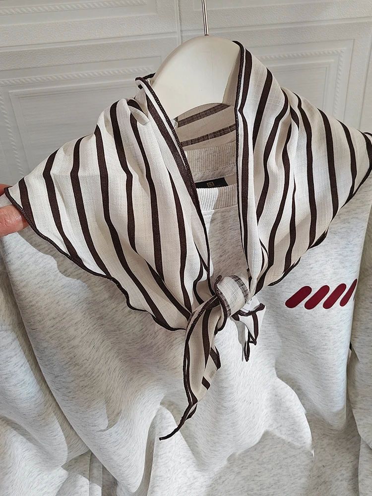 純綿縦縞三角スカーフ女性のスタイリッシュな暖かさネックウォーマー春秋の新スタイル韓国語版スカーフ