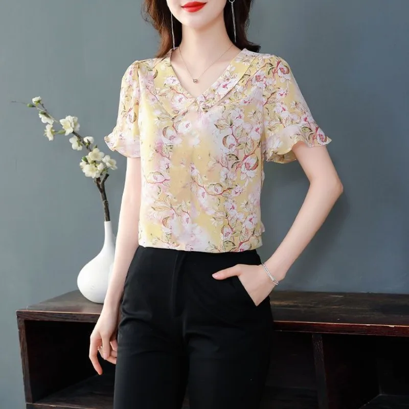 Female Clothing Turn-down Collar Fragmented Chiffon Shirt Women's Short Sleeve 2023 Summer New Blouse Loose Elegant Tops