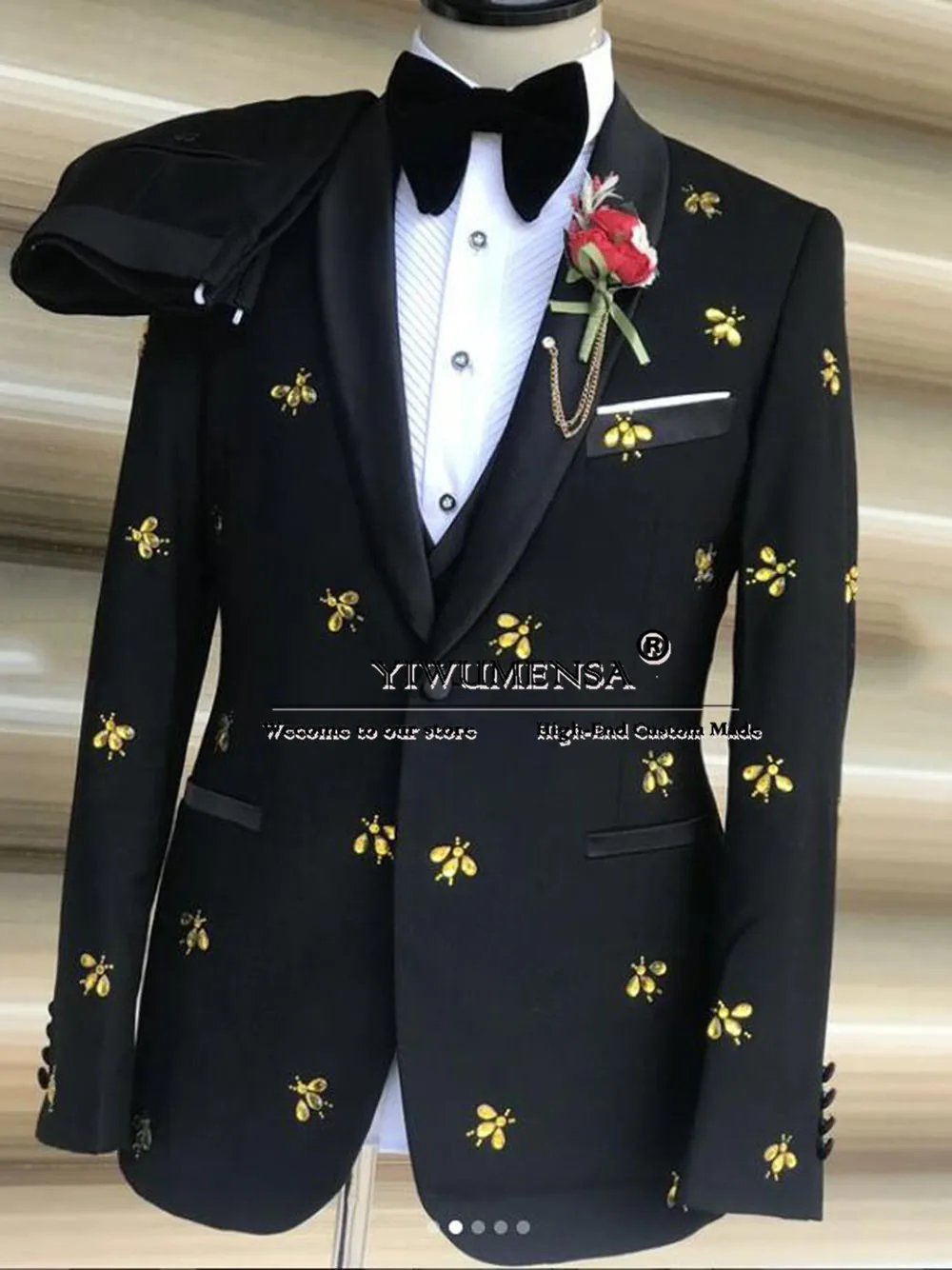 Neueste Design passt Männer für die Hochzeit goldene Edelstein Jacke Weste Hosen 3 Stück Bräutigam Smoking maßge schneiderte Mann Geburtstags feier Kleidung