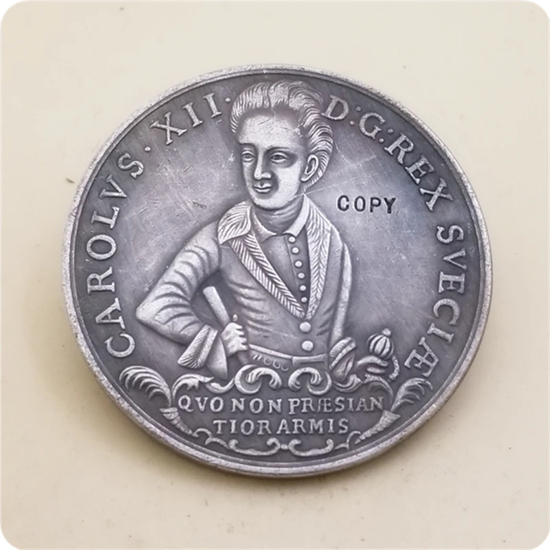 1700-1703، انتصار الملك كارل الثاني عشر في السويد. ألمانيا، نورمبرج، رقم. 18 نسخة عملة