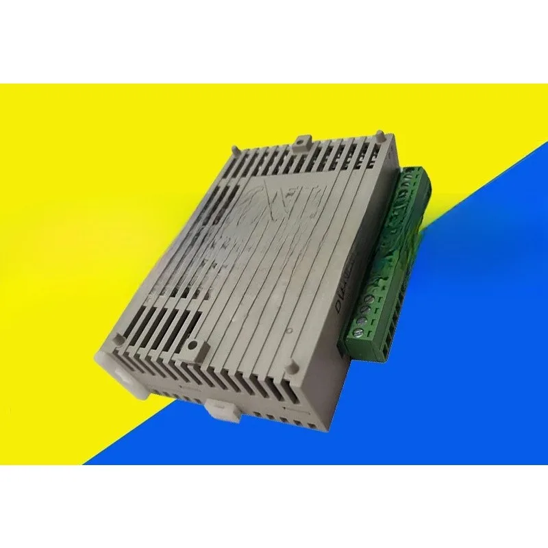 

Детали для цифрового расширения DVP08SM10NPLC, 8-точечный расширитель, вход 110 В переменного тока