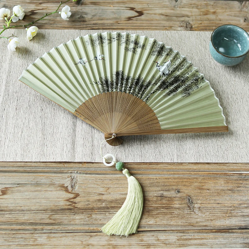 Chinese style hand-painted silk fan Hanfu dance fan daily manual fan exquisite gift box for girlfriends crafts home decoration