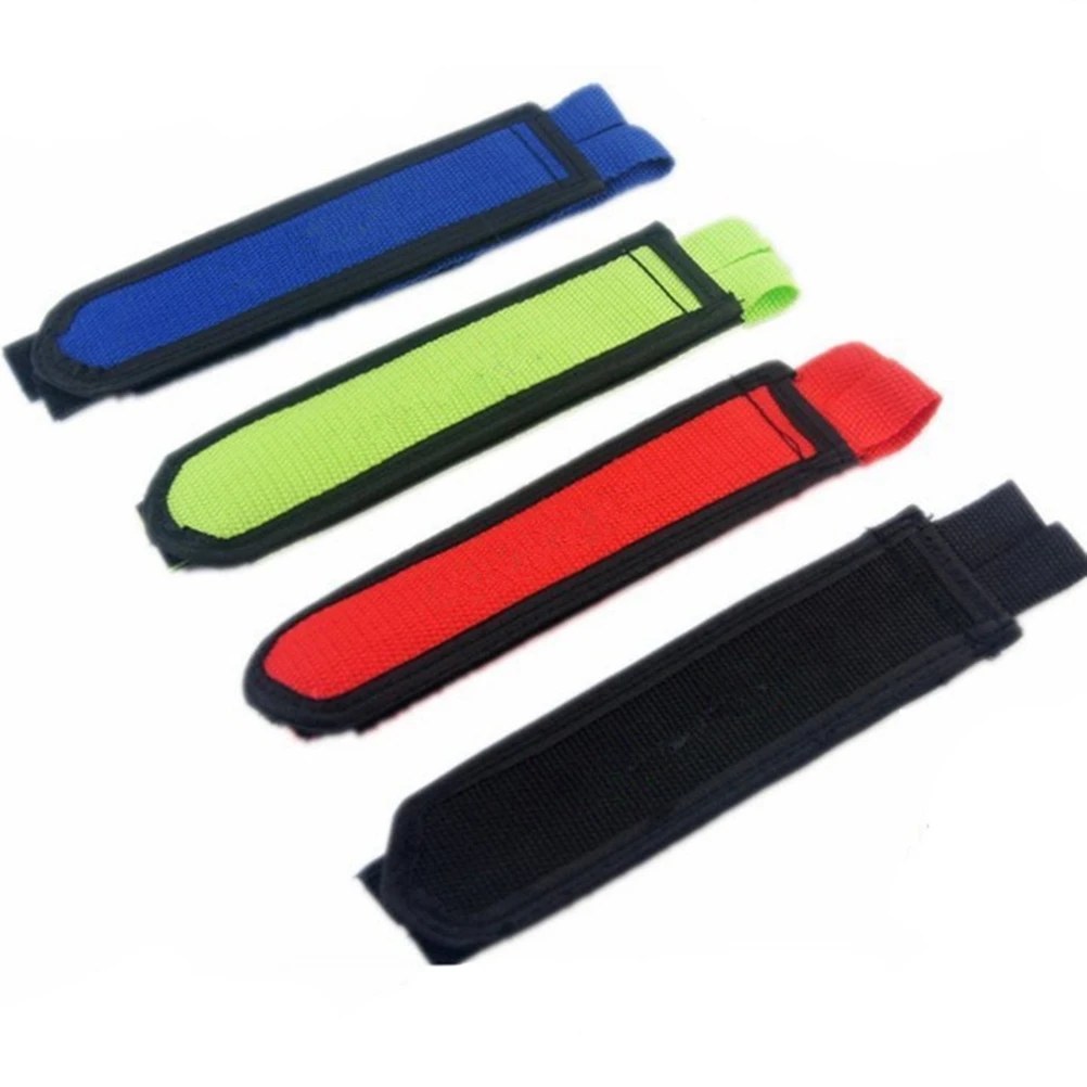 

Bike Pedal Straps Adjustable Toe Clips for Bicycle Mountain Road Bike Dense Nylon Fastening Foot Protection Red