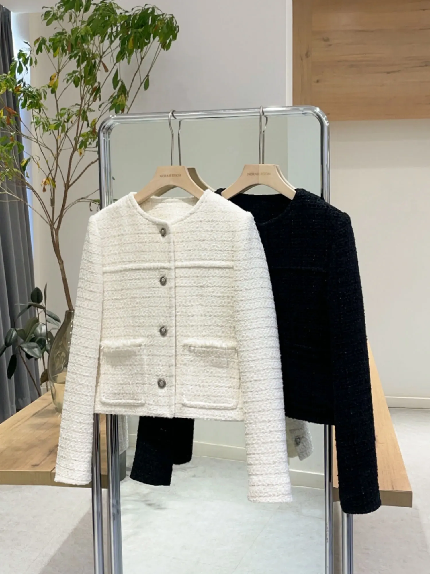 

Noxiao La Authentic Spring 2025 Fraant Wind Jaet Комплект юбки с прямой трубкой, смесь шерсти из полиэстера Long Sve r...