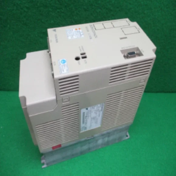 SGDB-02ADB New servo drive,