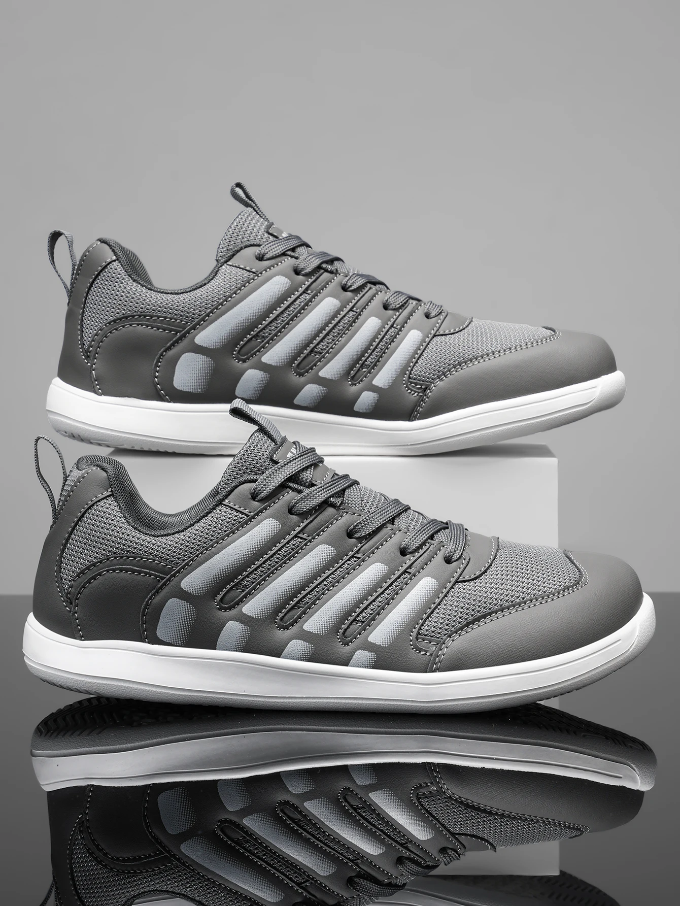 Herren-Sportschuhe in Übergröße mit Breiter Passform für Outdoor, Wandern, Laufen, Bequeme Lässige Modische Trainingsschuhe für Paare – Detail 4