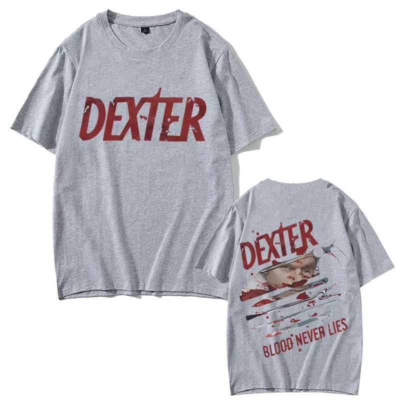 เสื้อยืดลำลองผ้าฝ้ายสไตล์เรโทรสำหรับผู้ชายและผู้หญิง เสื้อยืดโอเวอร์ไซส์สำหรับผู้หญิง ลายเสื้อยืดลายละครโทรทัศน์ Dexter Morgan Blood Never Lies